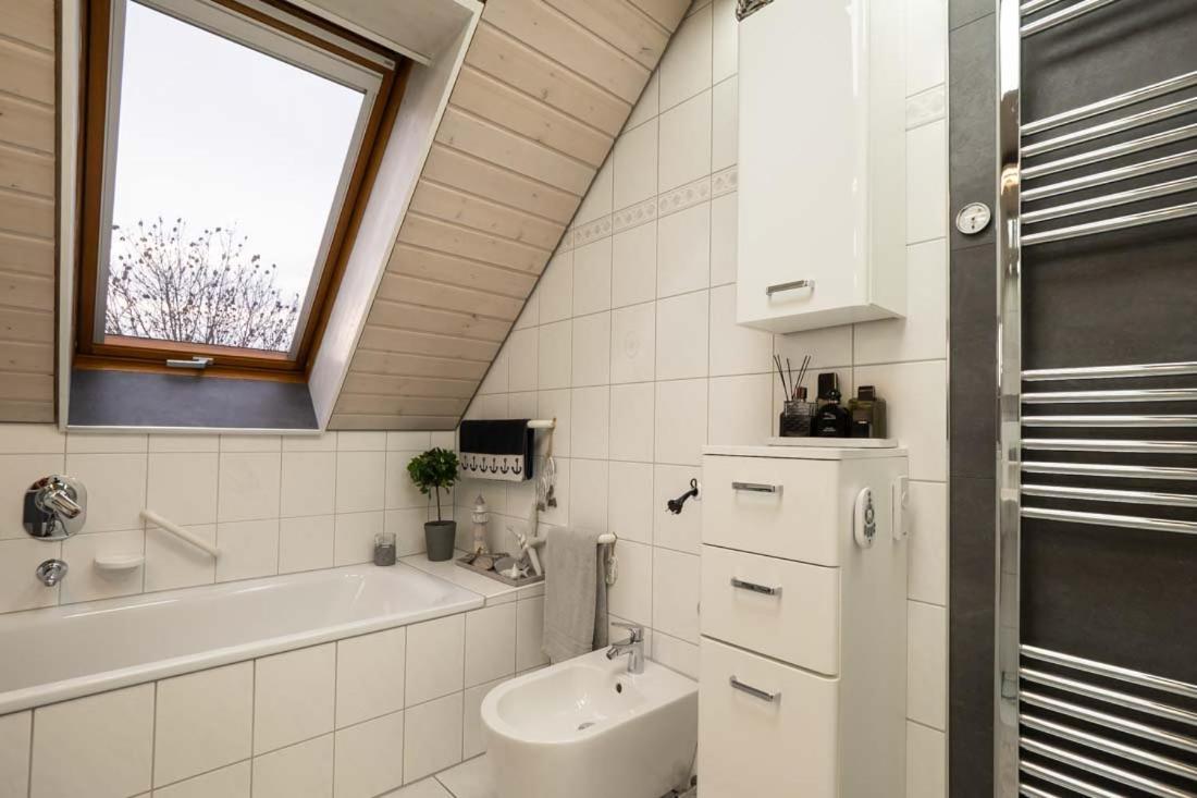 Apartments Harbour Apartments Hoeri 50M Vom See Am Yachthafen Moos Bei Radolfzell Luaran gambar